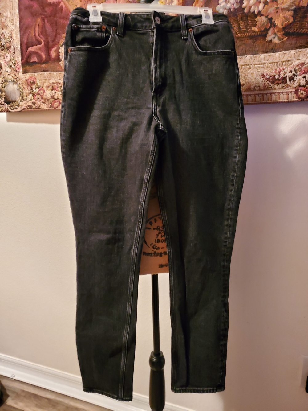A&F Curve Love The Skinny High Rise Jeans 27/4L Black